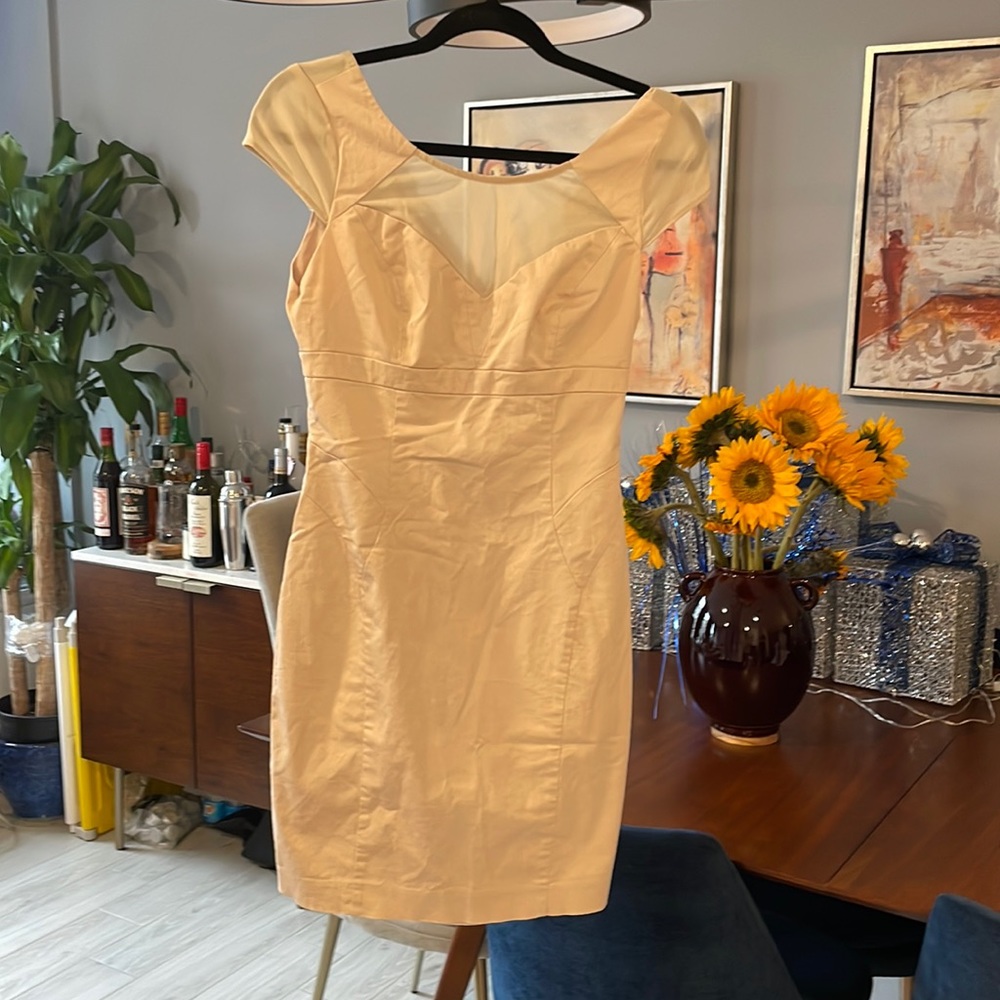 Bebe. Beige bodycon dress. Size 6